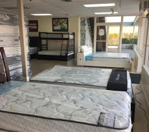 1/2 Price Mattress - Miami, FL