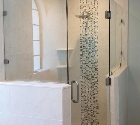 Gulfside Glass Inc - Tarpon Springs, FL. Neo Angel Shower, Seamless, Full Frameless