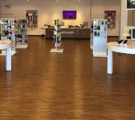 T-Mobile - Raytown, MO