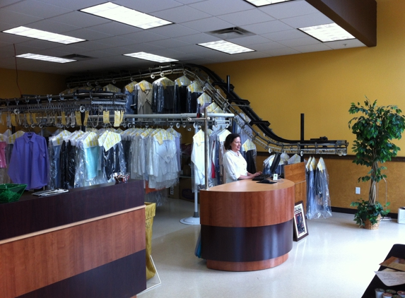 Silver Isles Cleaners Inc - Miramar, FL