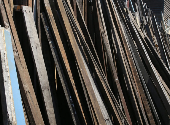 D & M Hose Pty Ltd - Maryborough, QLD
