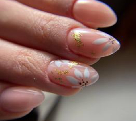The Best Nails and Designs - Chicago, IL