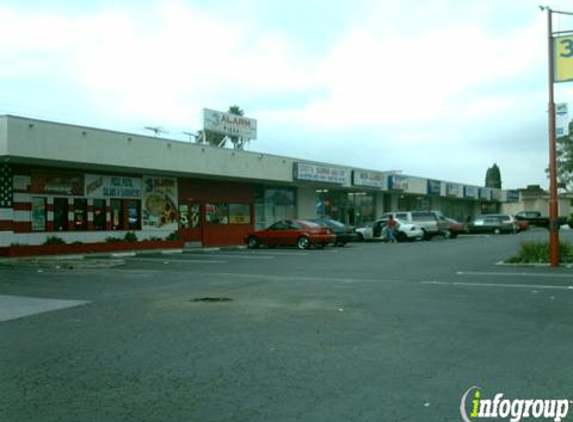 M & K Market - Whittier, CA