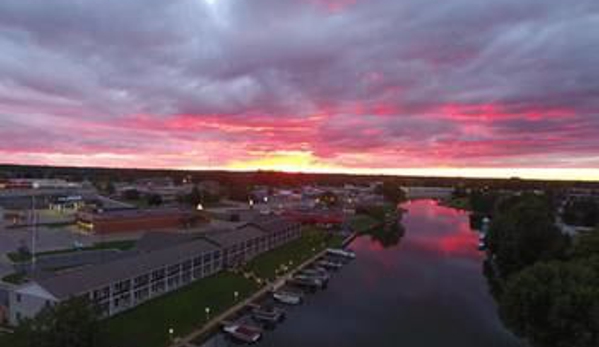 Fleetwood Inn - Cheboygan, MI