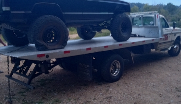 Marcus Bakers Towing - Danville, KY