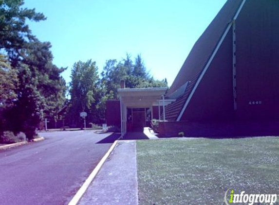 Christ Good Shepherd Lutheran - Salem, OR