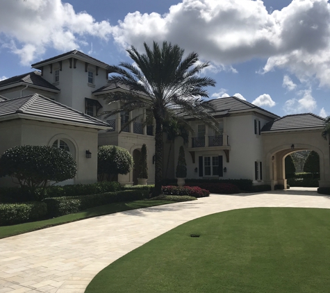 Best Way Painting - Naples, FL. Exterior home paint in Naples Florida 