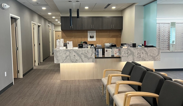 Milwaukee Eye Care - Bayside, WI