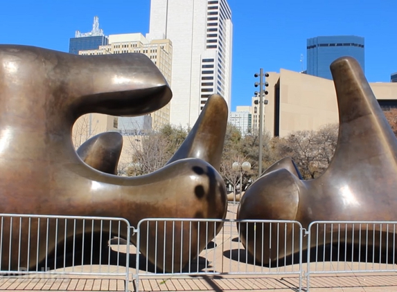 Dulce Dental - Dallas, TX. Three Piece Sculpture Vertebrae near Dallas City Hall at 10 minutes drive to the east of Dallas dentist Dulce Dental