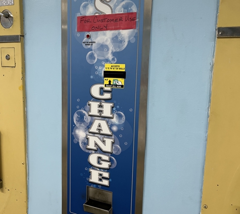 Church & Skokie Laundromat - Skokie, IL