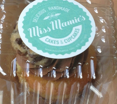 Miss Mamie's: Cakes, Cupcakes & Such