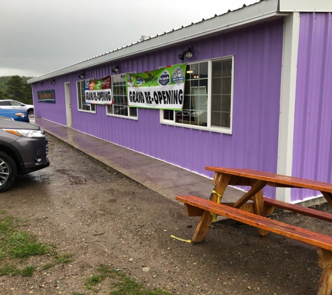 Two Sisters Cafe - Babb, MT