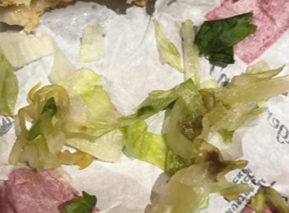 KFC - Lynbrook, VIC. YUK!!!