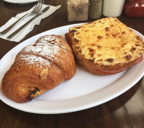 French Riviera Bakery - Houston, TX