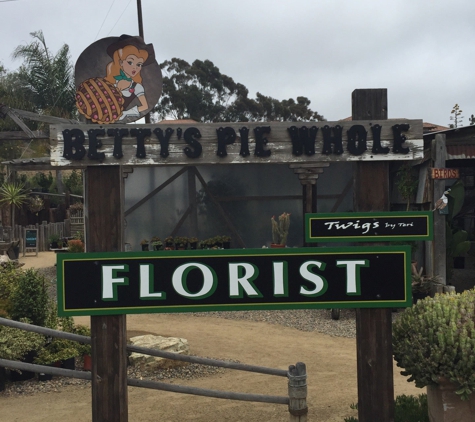 Betty s Pie Whole Saloon - Encinitas, CA