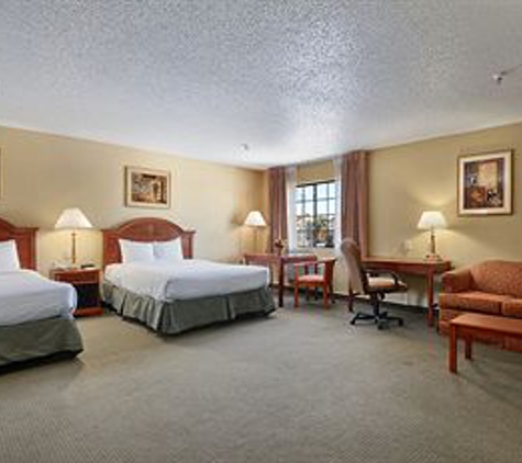 Baymont Inn & Suites - Oklahoma City, OK