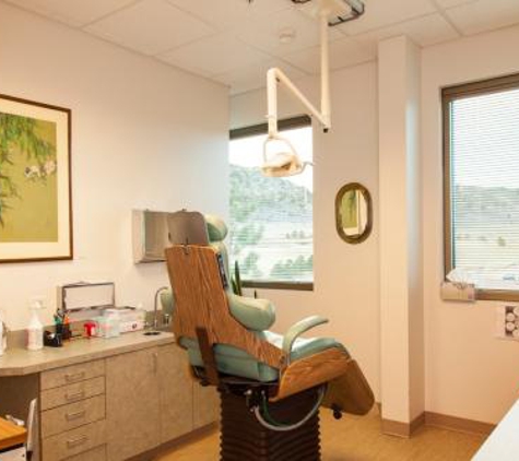 Boyesen Periodontics - Littleton, CO