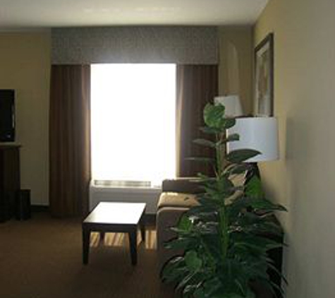 Hampton Inn & Suites Pueblo/North - Pueblo, CO