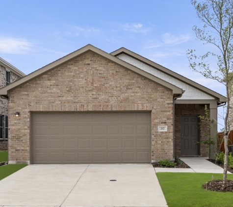 Monticello Park by Starlight Homes - Princeton, TX