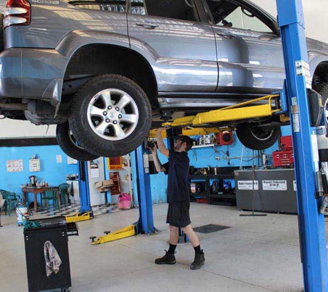 Currimundi Automotive Service - Warana, QLD