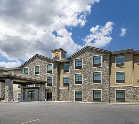 Comfort Inn & Suites - Medina, NY