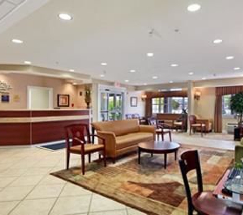 Microtel Inn & Suites by Wyndham Hattiesburg - Hattiesburg, MS