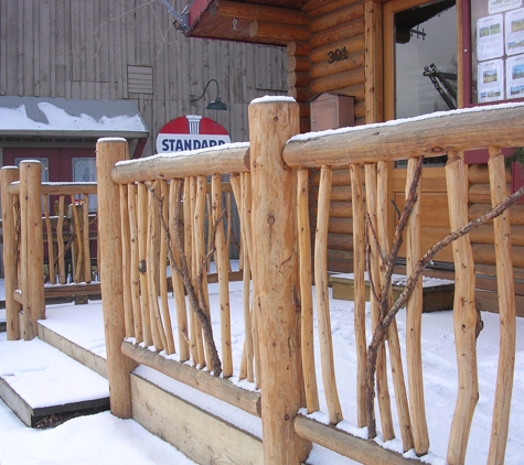 Terry's Hand Peeled Log Railings - Ennis, MT