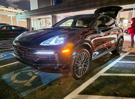 Porsche Tysons Corner - Vienna, VA