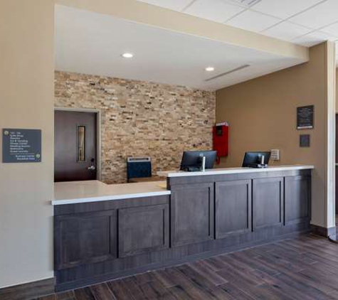 Comfort Inn & Suites Balch Springs - SE Dallas - Balch Springs, TX