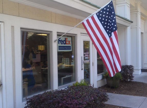 Island Postal Center - Fed Ex Authorized Ship Center - Hilton Head Island, SC