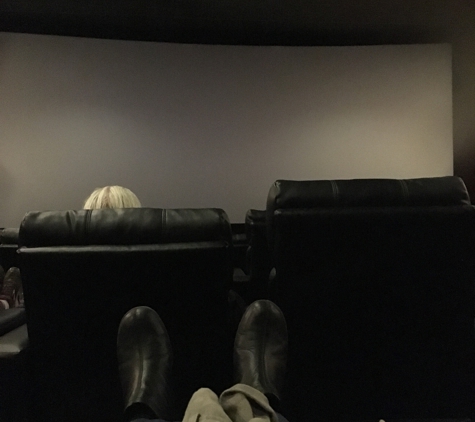 Cinemark Theatres - Hazlet 12 - Hazlet, NJ. Reclining