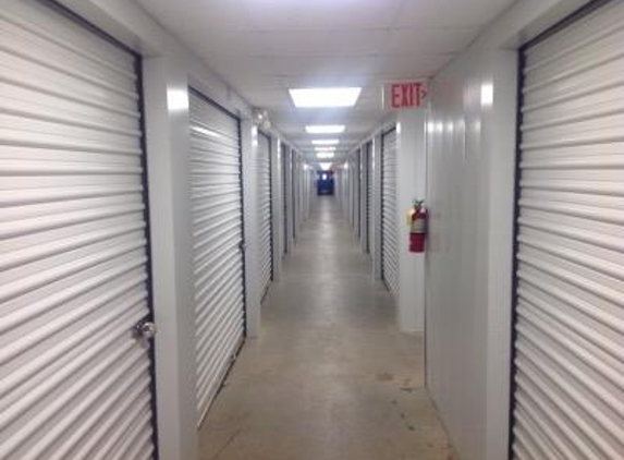 Life Storage - Auburn, AL