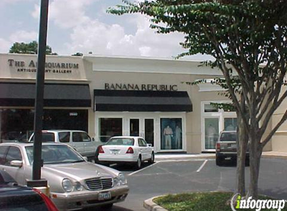 Banana Republic - Houston, TX