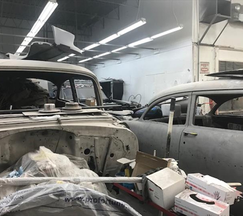 JR's Custom Collision, Inc. - Bradley, IL