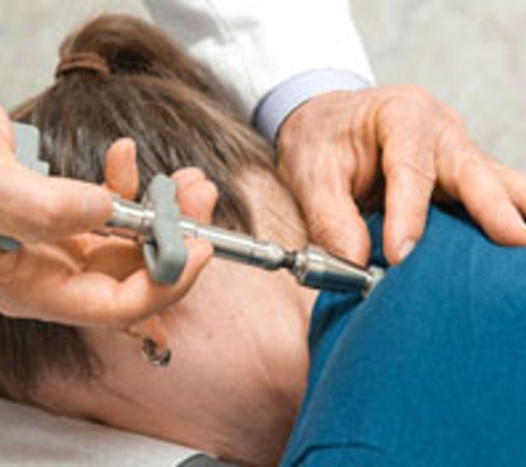 Ansell Chiropractic Centre - Mundingburra, QLD. Activator Treatment