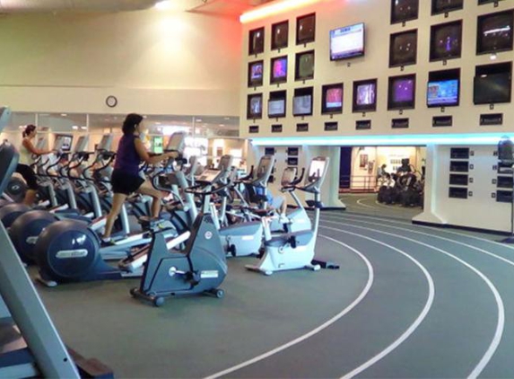 Genesis Health Clubs - West Central - Wichita, KS