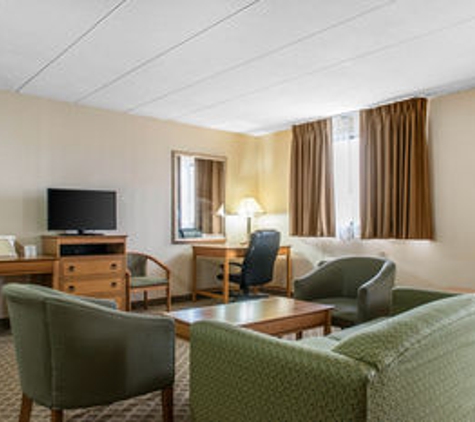 Quality Inn & Suites - Fairview, PA