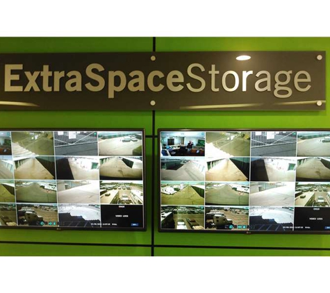 Extra Space Storage - Henderson, NV