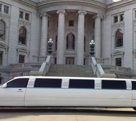 Encore Limousine And Sedan - Madison, WI