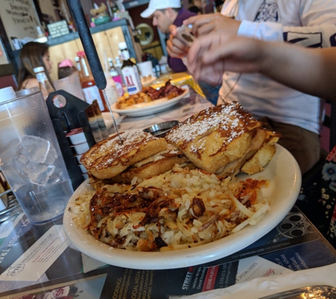 Skillet'z Cafe - Fremont, CA