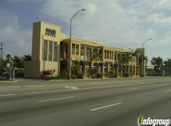North Miami Beach Plaza - North Miami Beach, FL