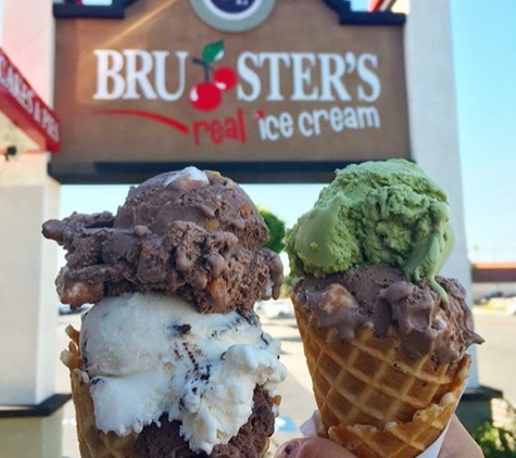 Bruster's Real Ice Cream - Fayetteville, GA