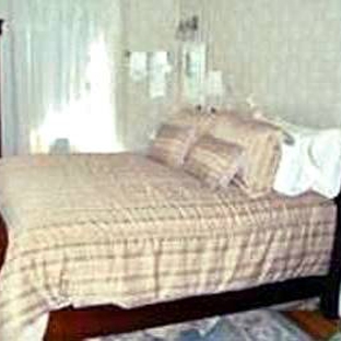 Cheney House Bed & Breakfast - Ashland, NH