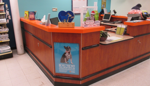 Banfield Pet Hospital - Bellingham, MA