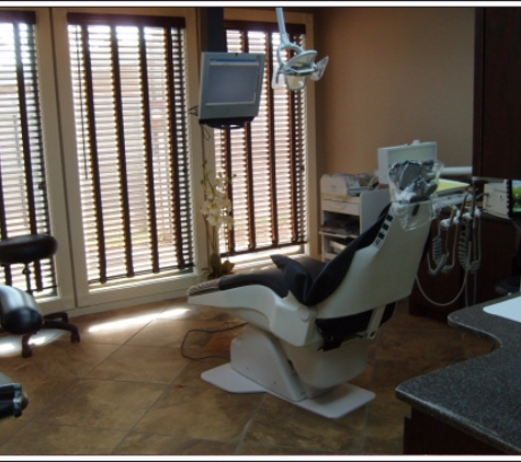 Hickory Hills Dental Care - Florence, AL