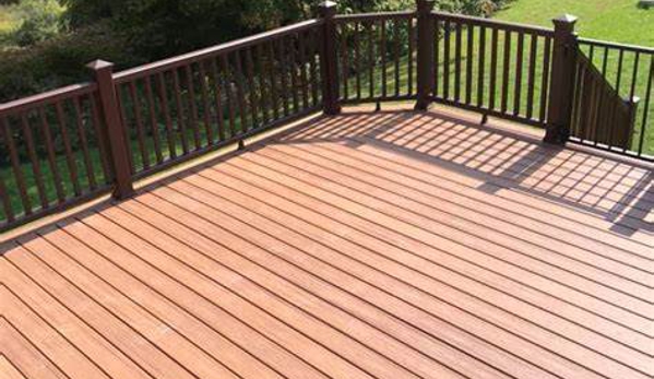 Taylor & Son's Remodeling - Westmoreland, TN. Deck 24 x 16