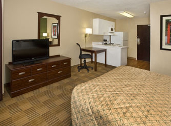 Extended Stay America - Hanover Park, IL