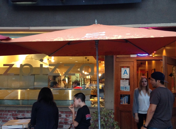 zpizza - Los Angeles, CA. Front of restaurant