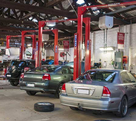 Donalda Motors - Bairnsdale, VIC