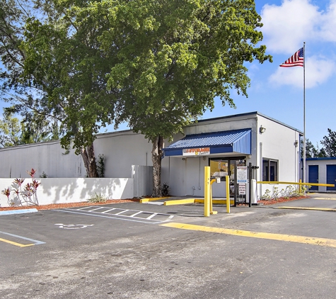 US Storage Centers - Hallandale Beach, FL